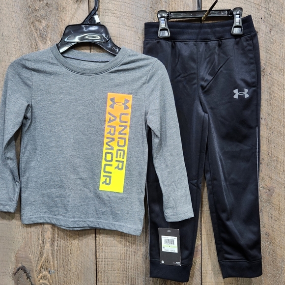 🆕️ Under Armour Tee & Joggers